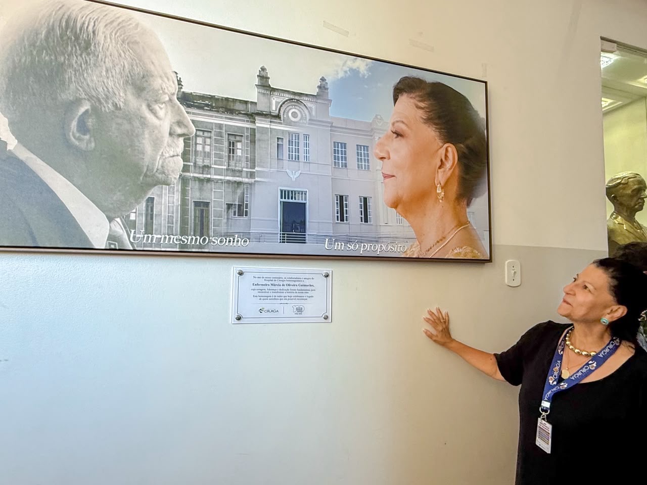 Hospital de Cirurgia homenageia Márcia Guimarães por liderança na reconstrução da instituição