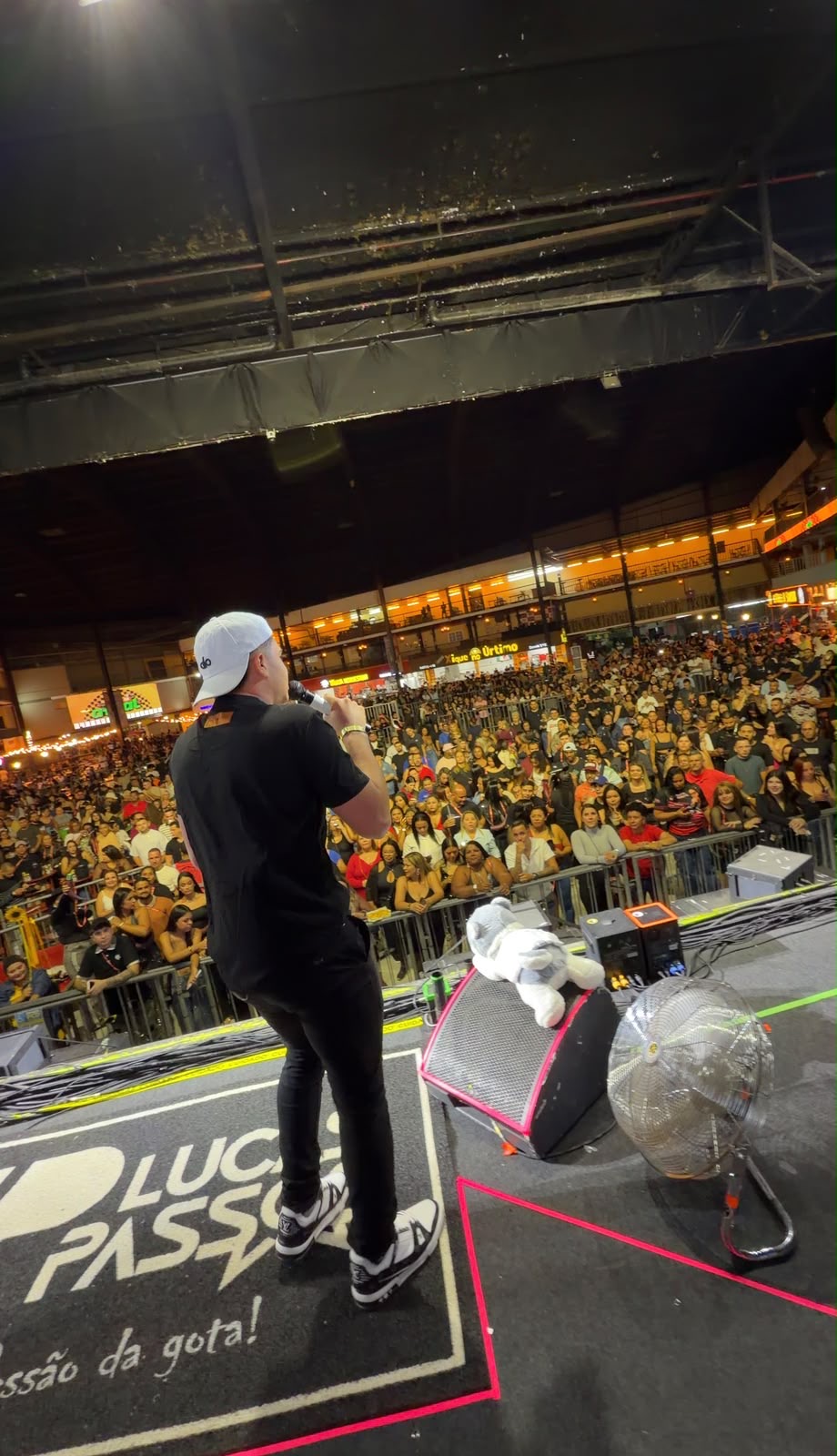 Lucas Passos estreia em grande estilo no CTN, em São Paulo, e divide palco com Nadson O Ferinha