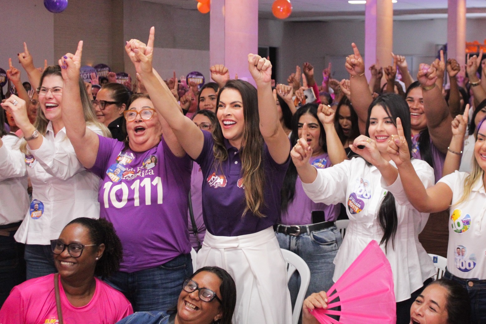 Ana por Elas reúne centenas de mulheres em Itabaianinha e reforça mobilização em torno da candidatura de Ana Luiza