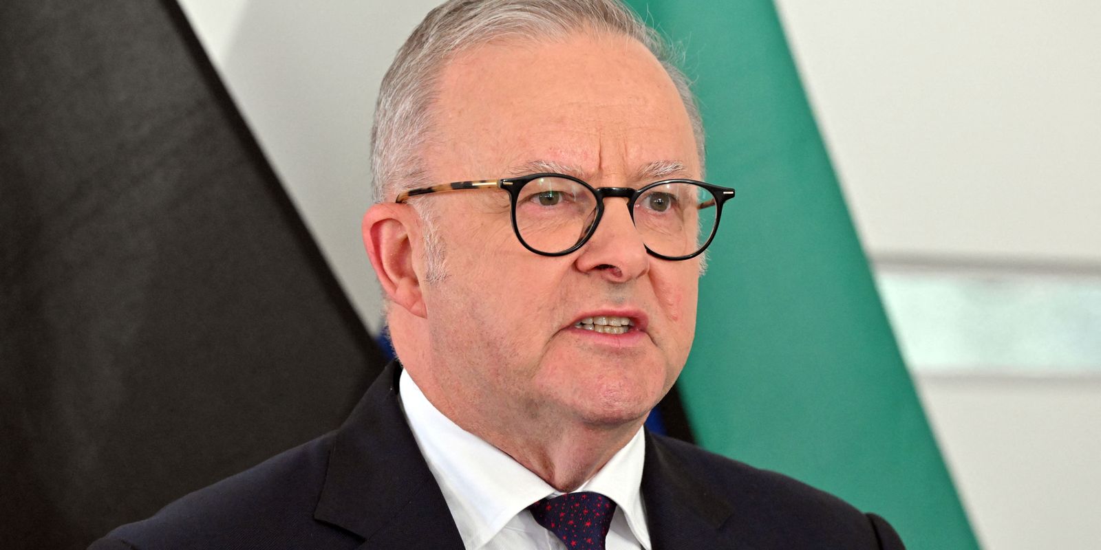 Albanese diz que sistema da OpenAI invadiu portal do Medicare