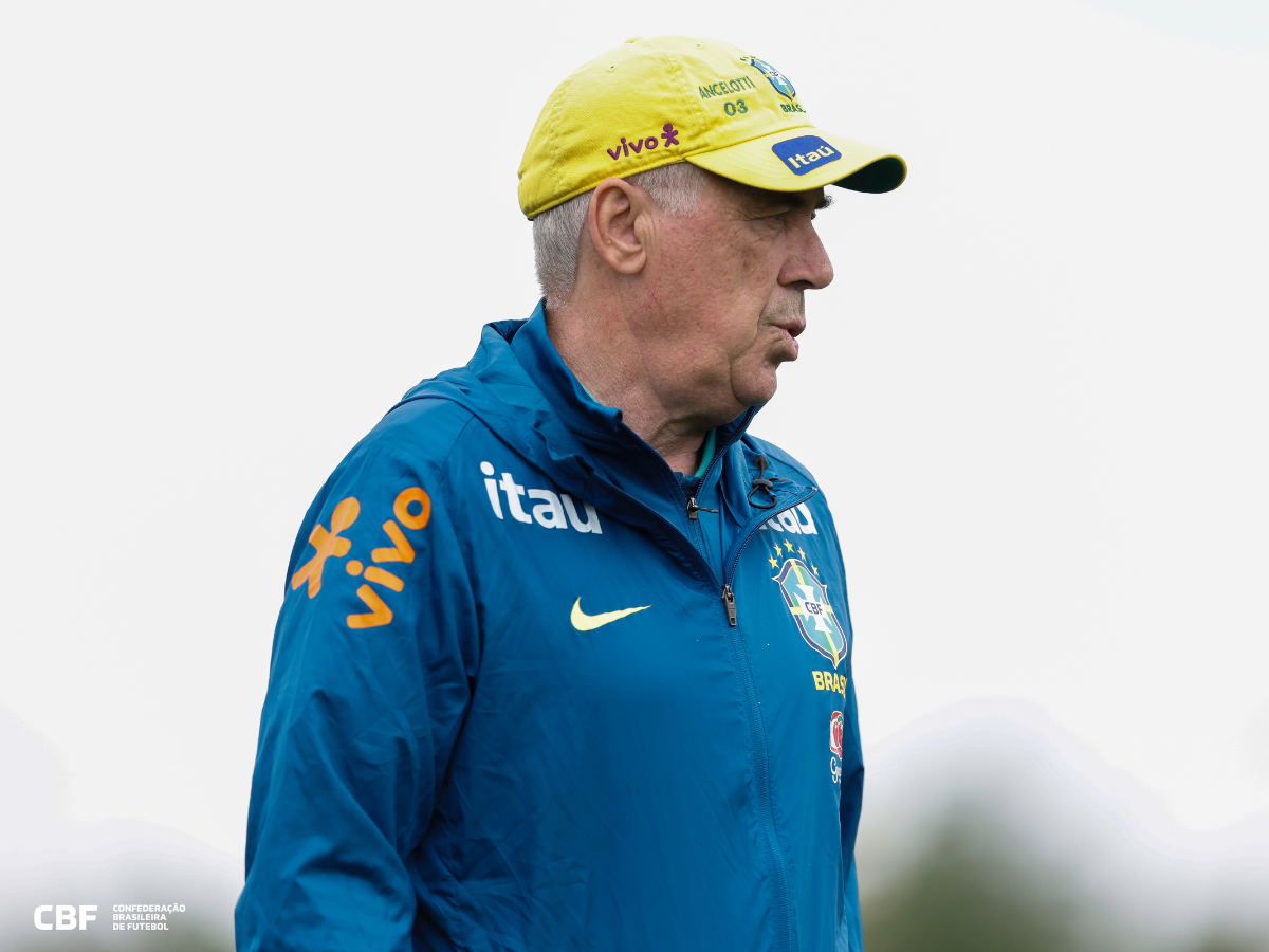 Ancelotti convoca 26 e aposta em dois goleiros inéditos