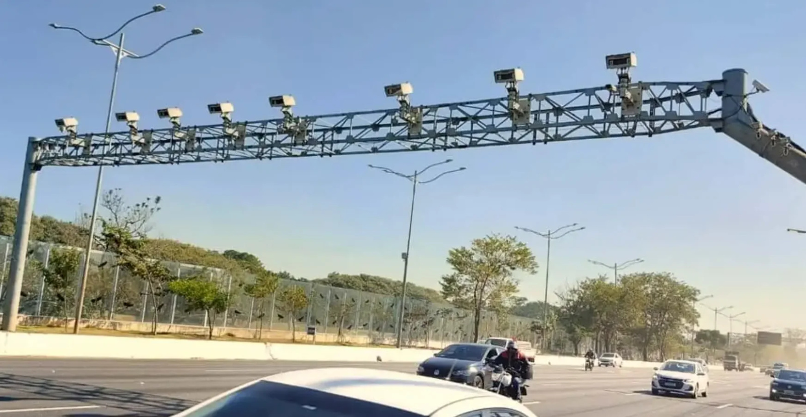 ANTT testa controle de velocidade média nas pontes Anita Garibaldi e Rio‑Niterói