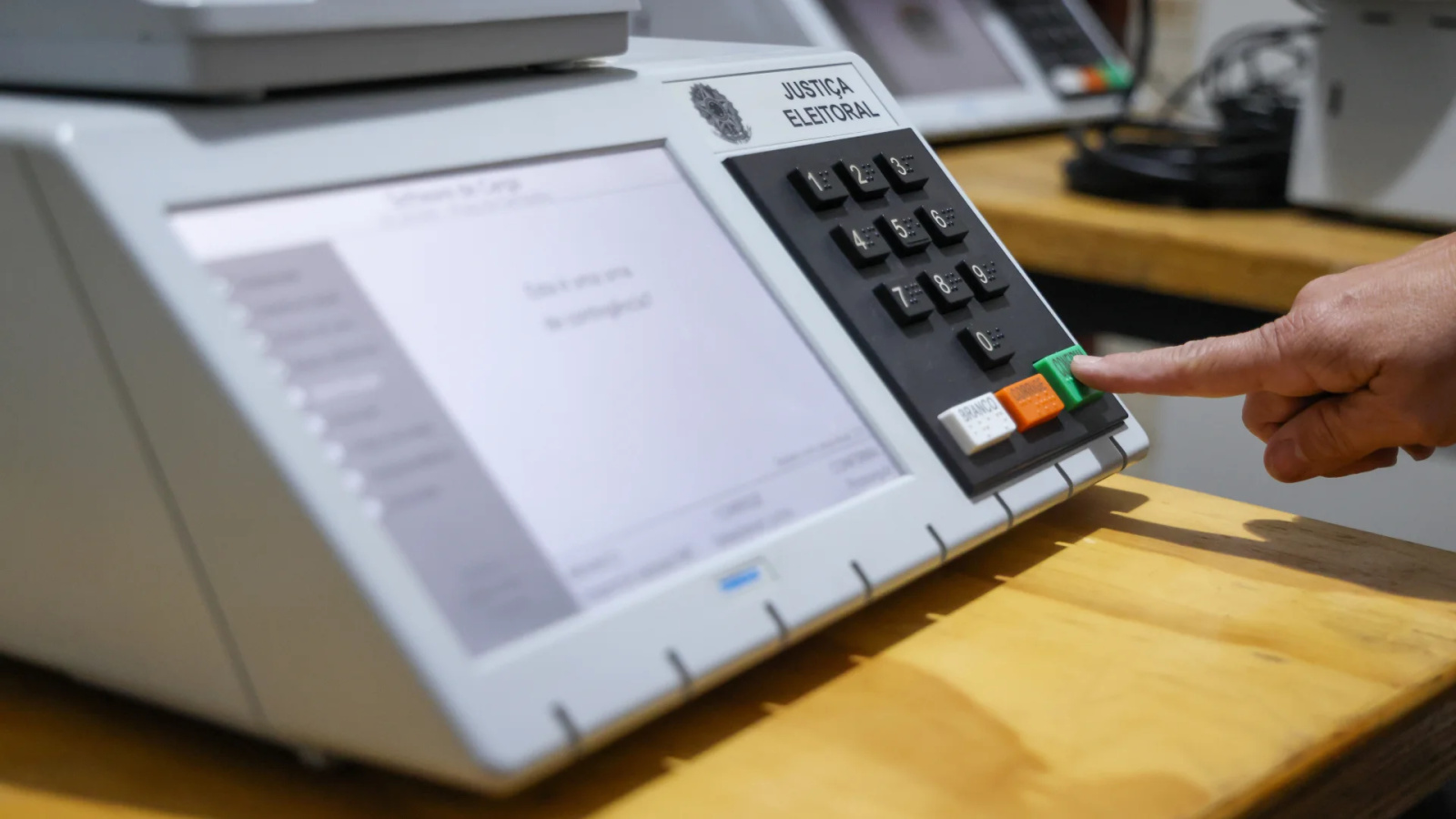 Ative o e‑Título até 3 de outubro para votar em 4/10