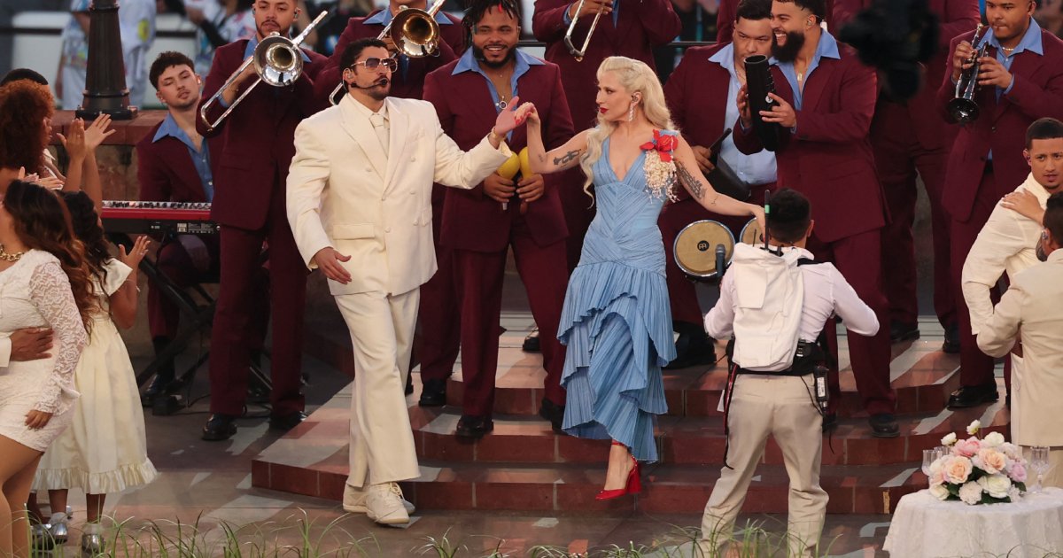 Bad Bunny conquista primeiro Emmy de horário nobre pelo show do Super Bowl