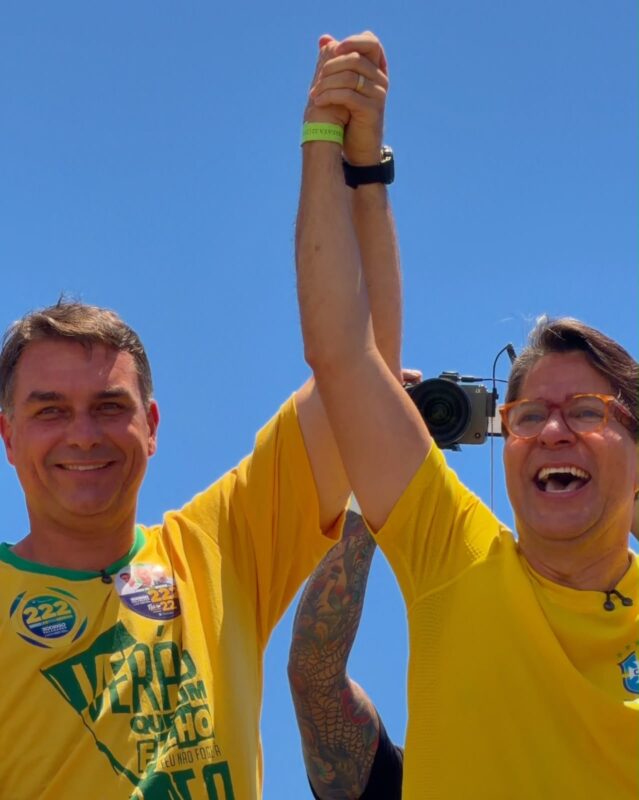Ricardo Marques relata desrespeito pela organização local em ato na Orla da Atalaia e reafirma apoio a Flávio Bolsonaro