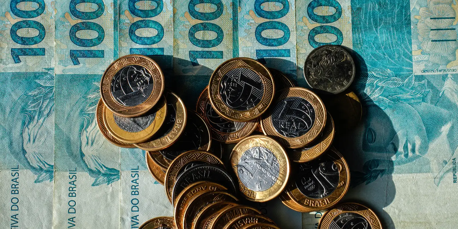 BC revela R$ 5,65 bi parados em bancos; saiba como resgatar