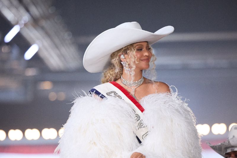 Crazy in Love de Beyoncé e Jay‑Z atinge 1 bilhão de views no YouTube