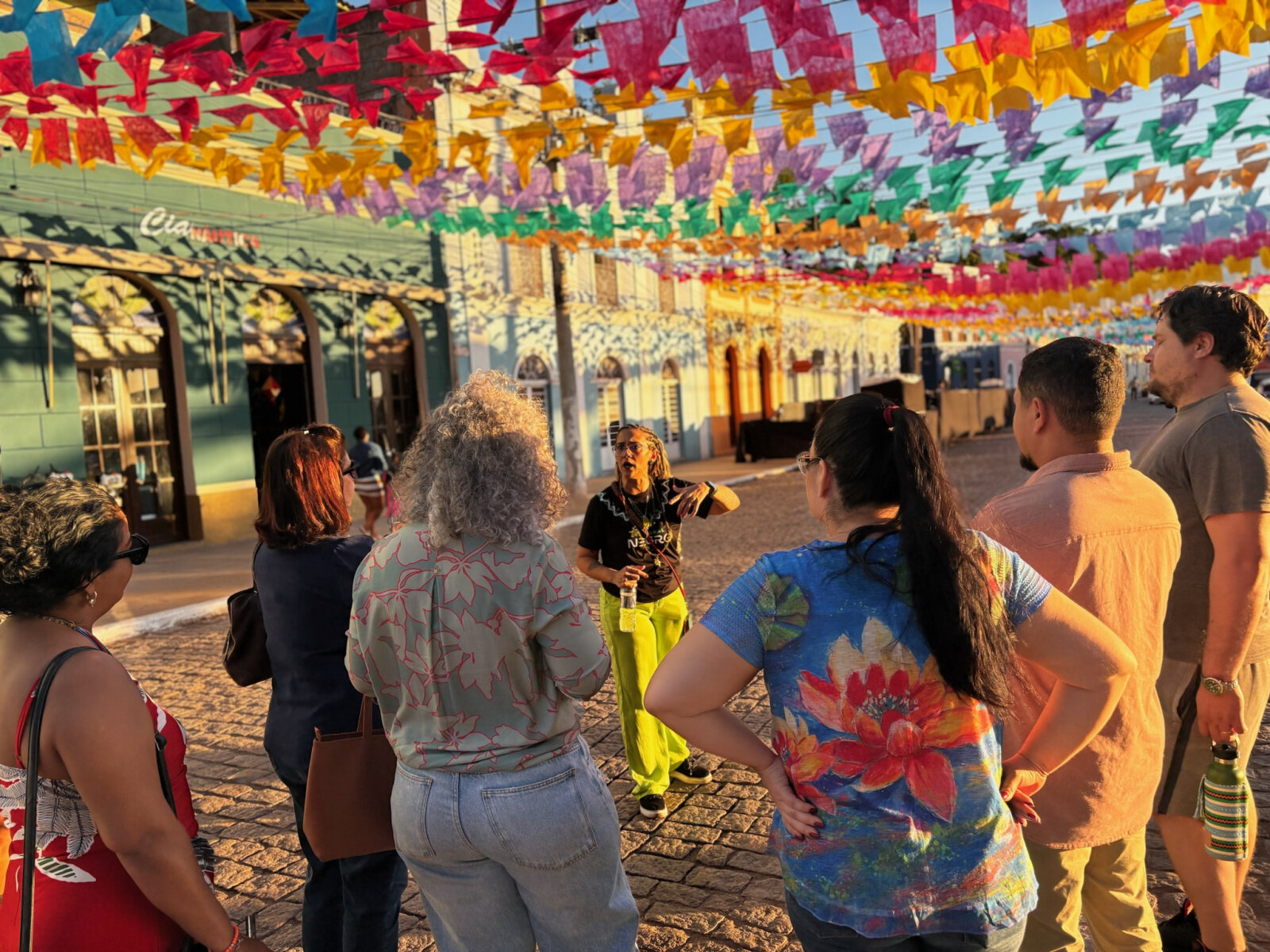 Cultura local impulsiona turismo e gera renda para pequenos negócios