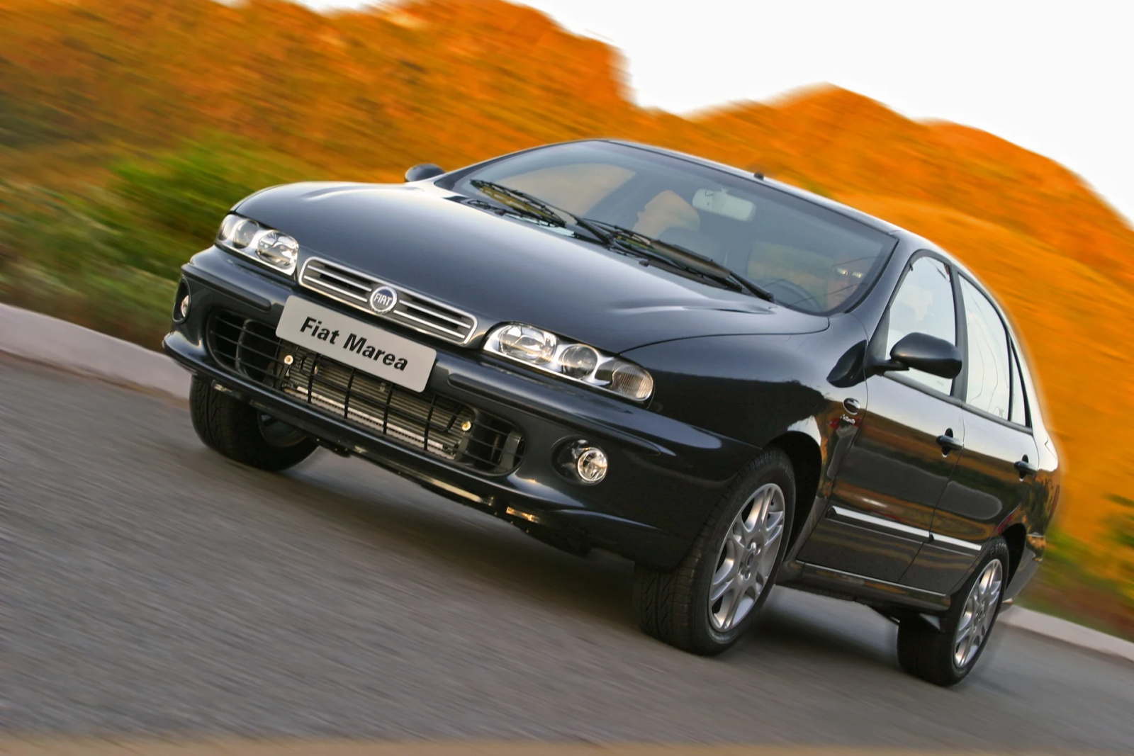 Descubra quanto vale hoje um Fiat Marea HLX de 1998