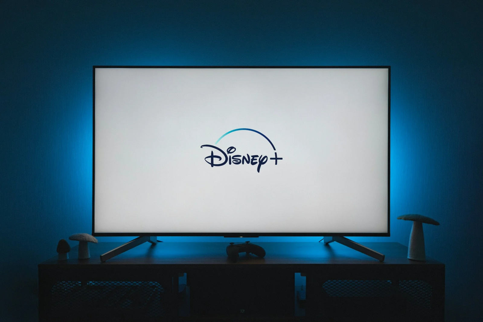 Disney+ passa a permitir anúncios em todos os planos na Europa