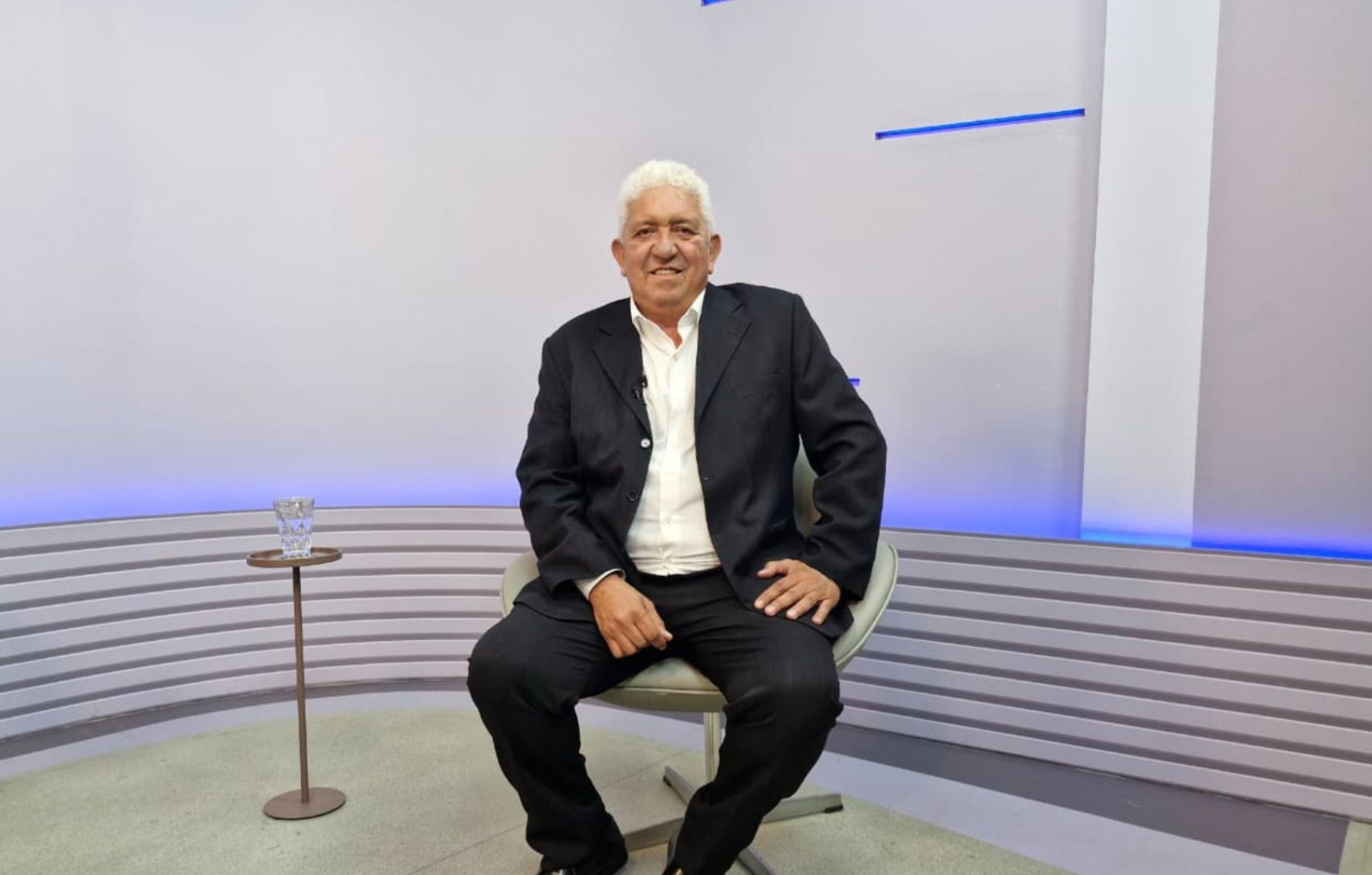 Emanuel Cacho promete duplicar rodovias e mantém candidatura