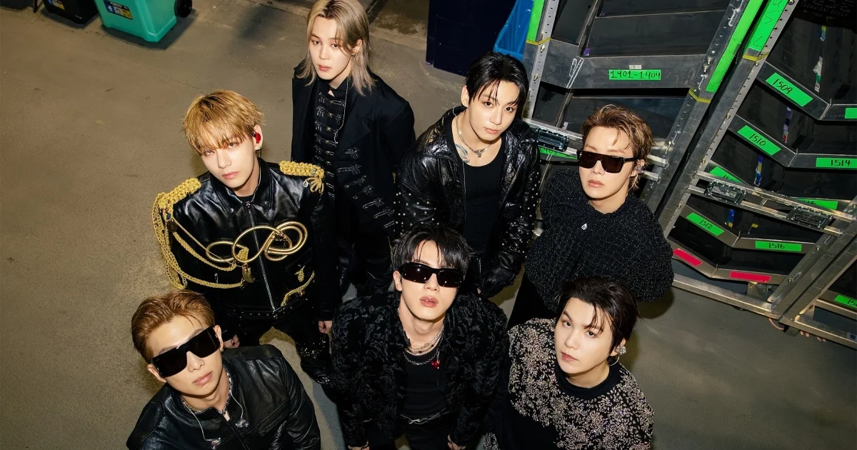ENHYPEN estreia no topo da World Albums; Stray Kids recua para 2º