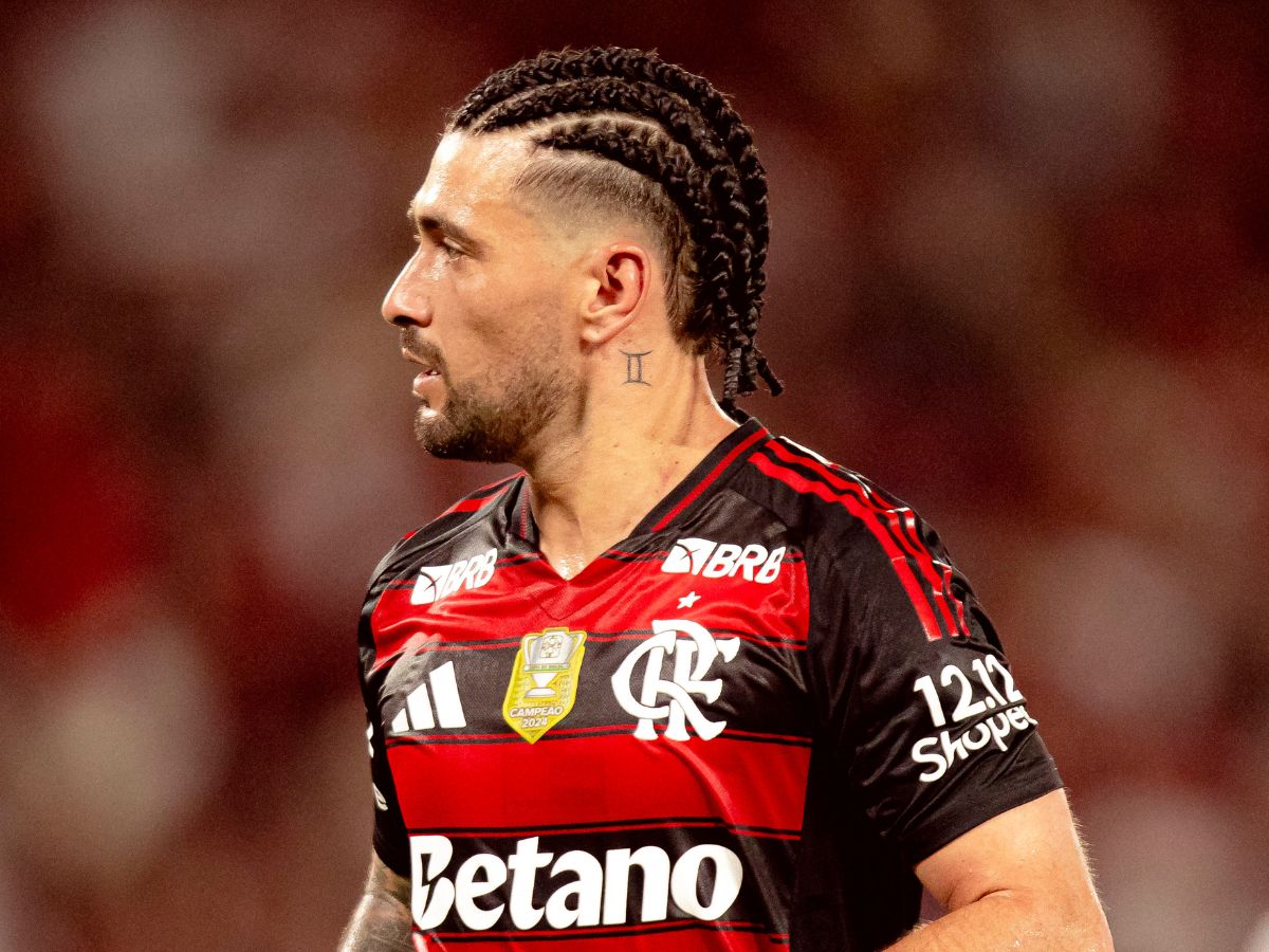 Fratura no punho de Arrascaeta vai exigir cirurgia e afasta meia do Flamengo