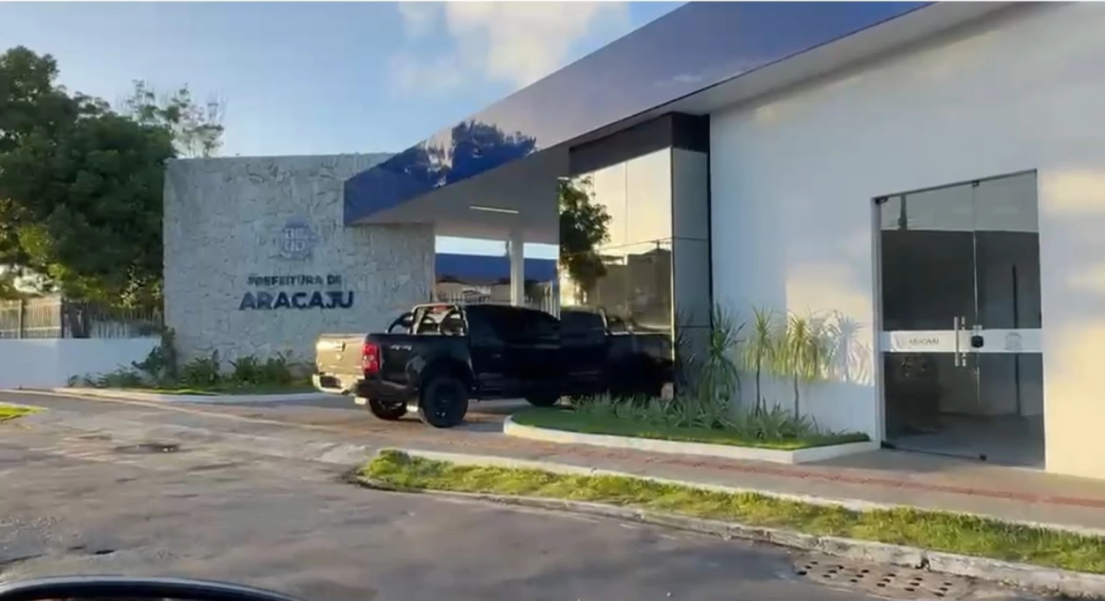 Polícia Civil investiga fraudes milionárias em contratos da Prefeitura de Aracaju após apreensão de R$ 240 mil