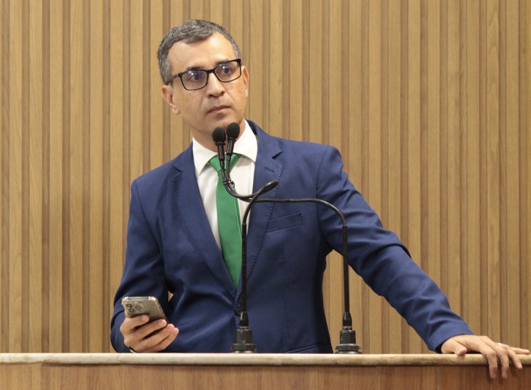 Vereador Lúcio Flávio diz ter sido “convidado a sair” do PL e anuncia apoio a candidatos do Republicanos