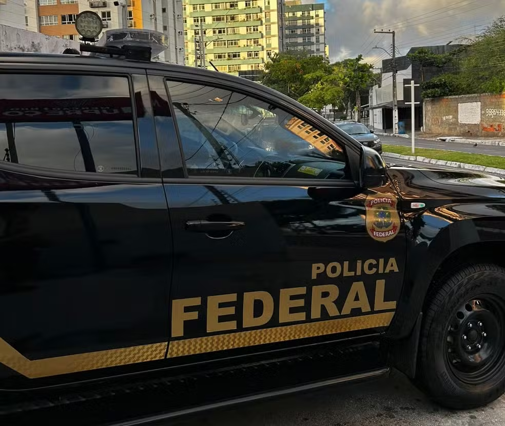 Operação Lastro: PF cumpre mandados em Aracaju e apreende R$ 20 mil em ação contra corrupção eleitoral
