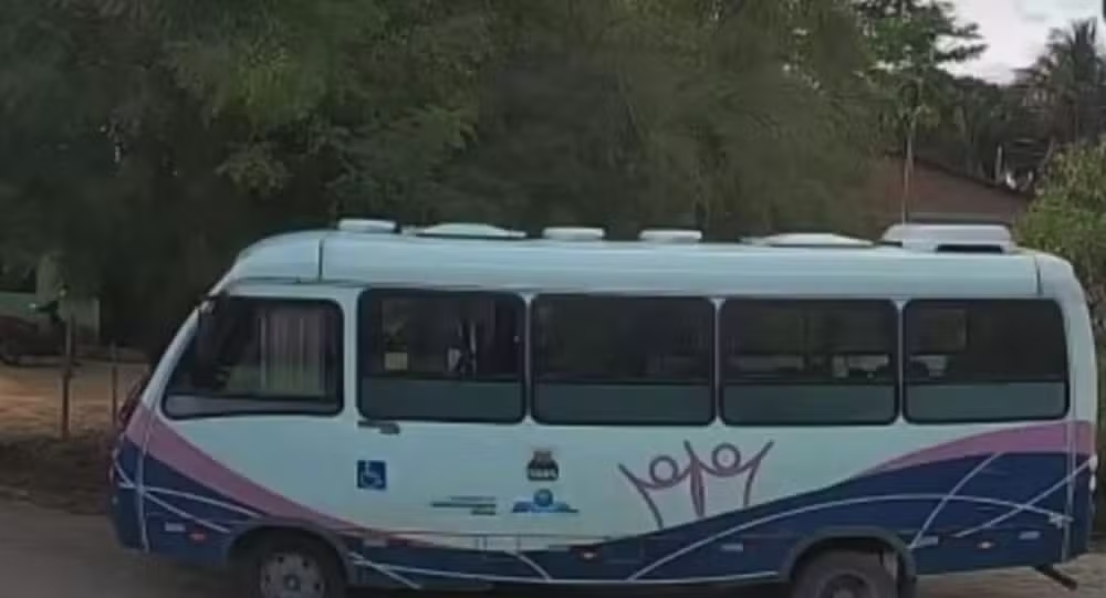 Tragédia no Sul Sergipano: Criança de três anos morre atropelada por ônibus escolar em Indiaroba