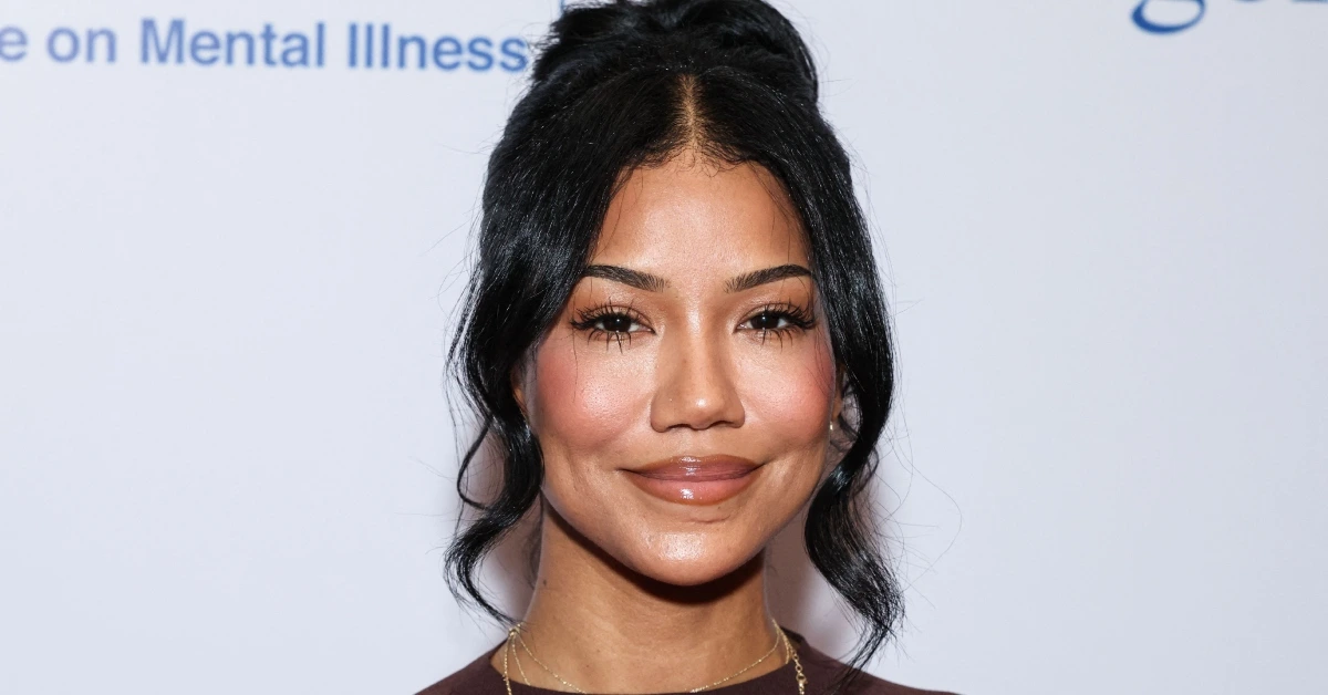 Jhené Aiko conquista topo da Billboard 200 com ‘Westside Whimsy’