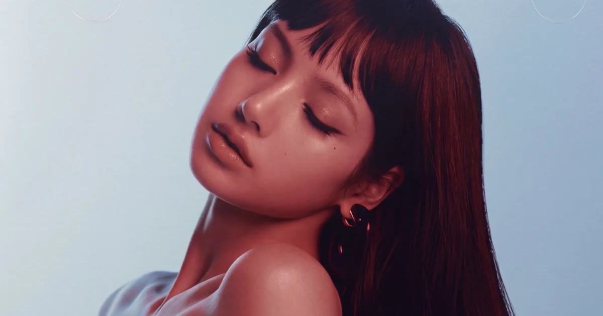 LISA diz que EP PRESS PLAY deve ser vivido como um filme