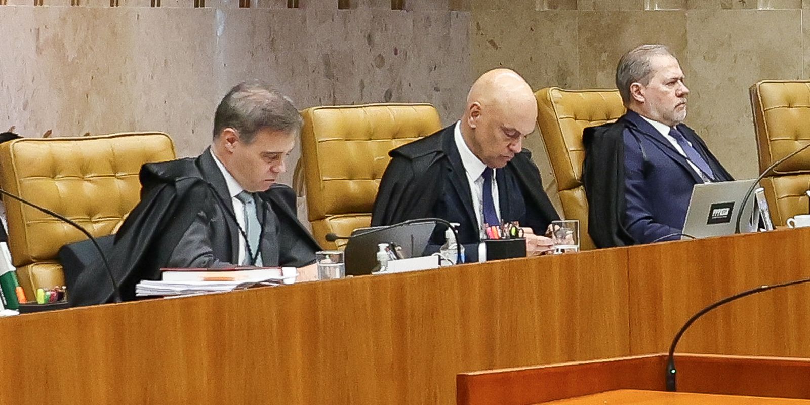 Mendonça acusa Moraes de ordenar PF para atingi-lo e imputar crimes
