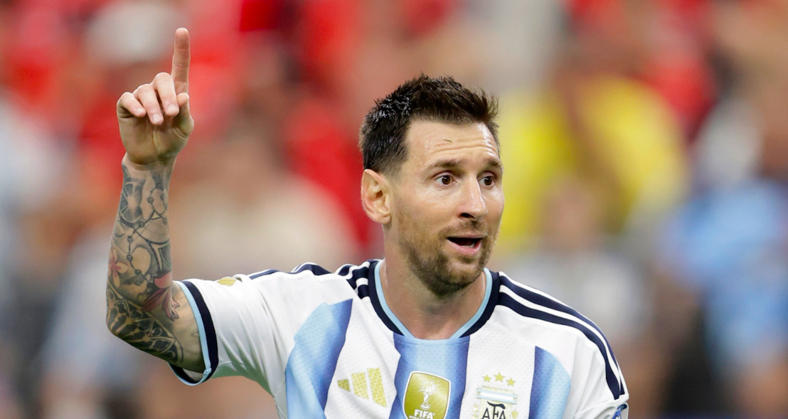 Messi anuncia aposentadoria da seleção argentina aos 39 anos