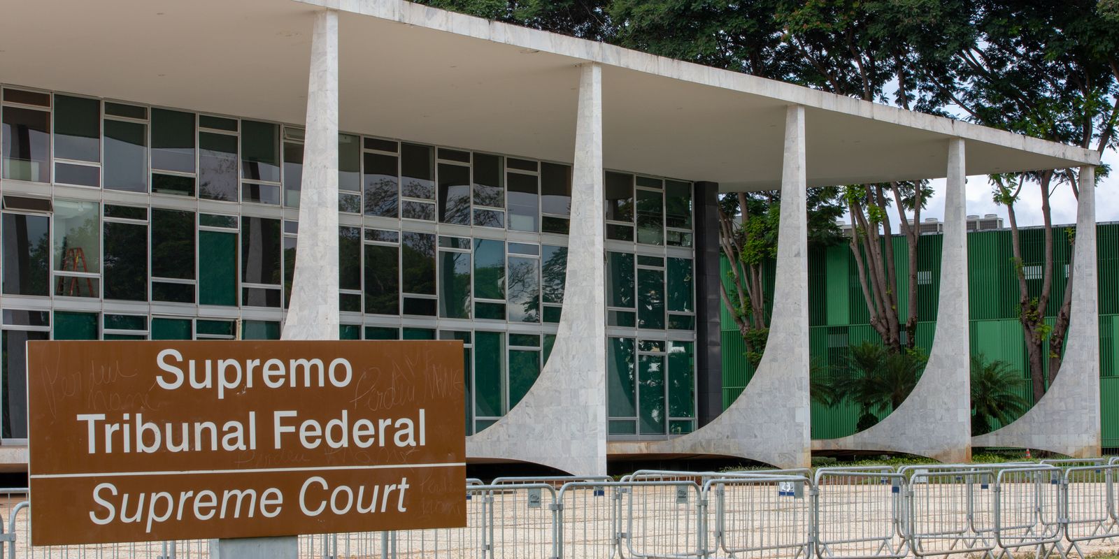 Ministro Gilmar Mendes solicita adiamento de julgamento sobre Moraes