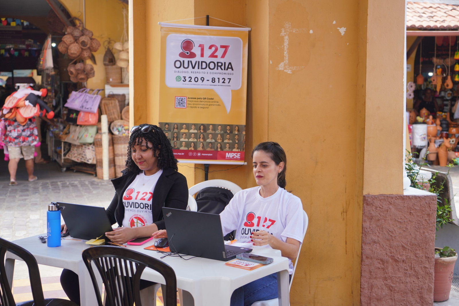 MPSE leva Ouvidoria Itinerante a mercados de Aracaju e atende público