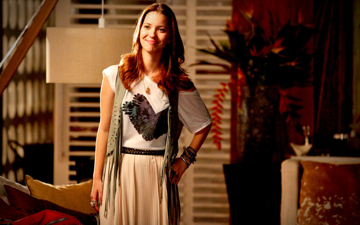 Nathalia Dill diz se aceita voltar como Débora em ‘Avenida Brasil 2’