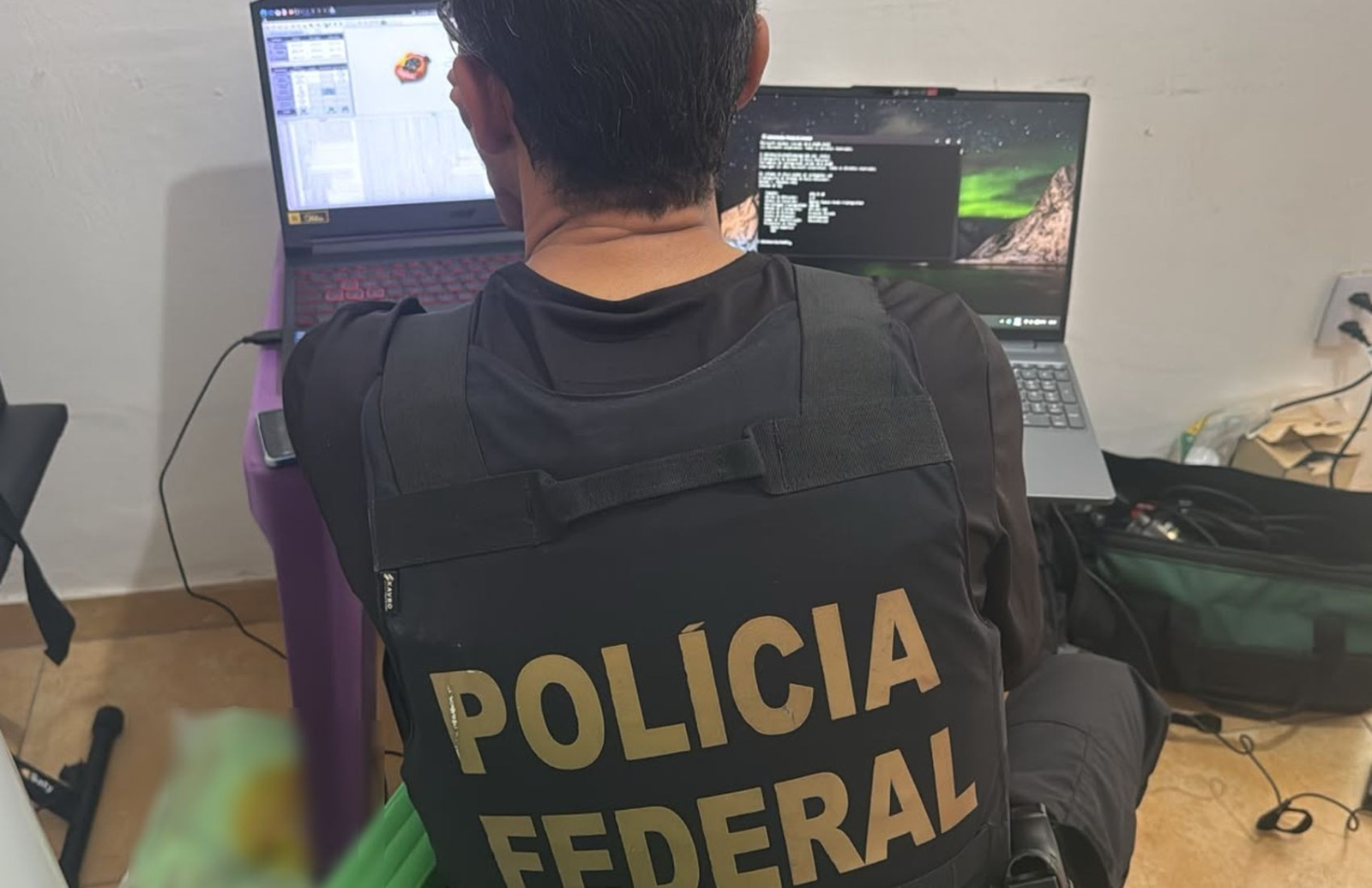 PF cumpre mandados em Aracaju por compartilhamento de arquivos de abuso infantil