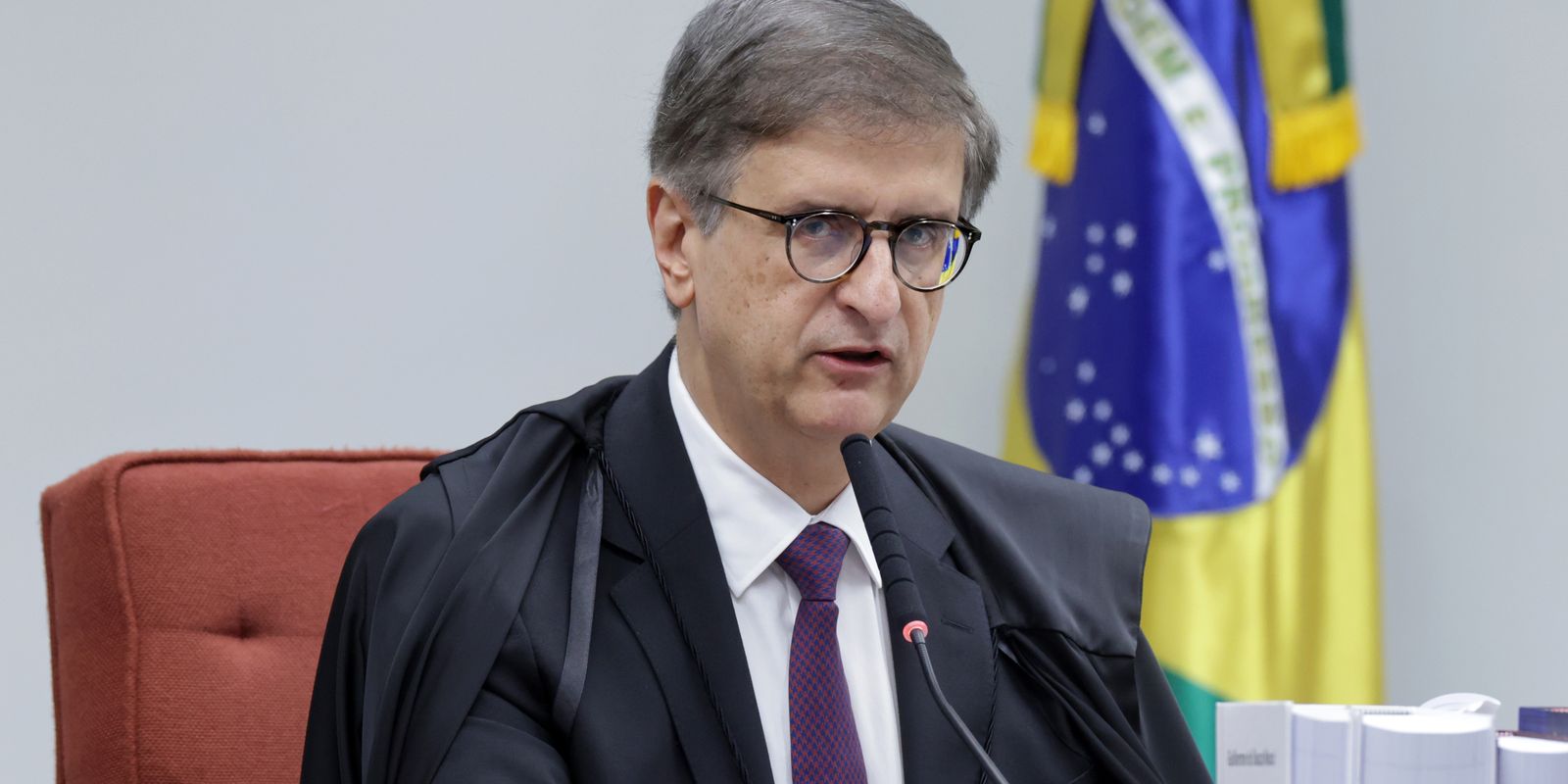 PGR reforça pedido para que STF tenha acesso integral ao celular de Vorcaro
