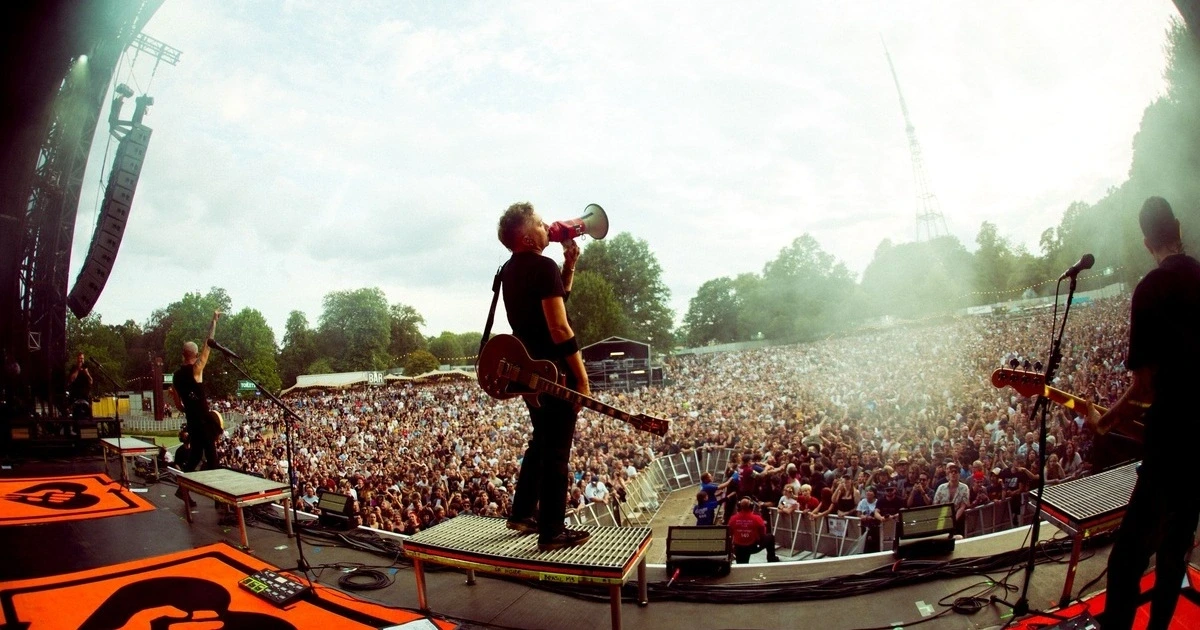 Rise Against agita Palco Mundo do Rock in Rio nesta sexta, às 21h20