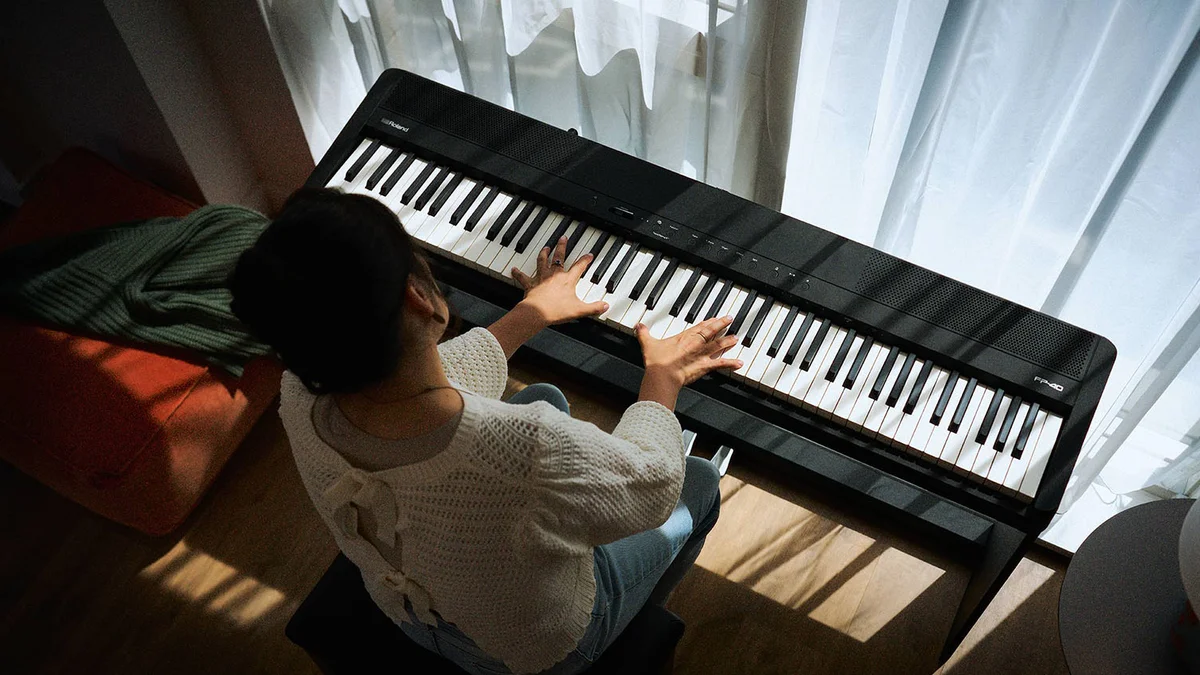 Roland instala Wi-Fi no FP-40 para aulas com feedback em tempo real