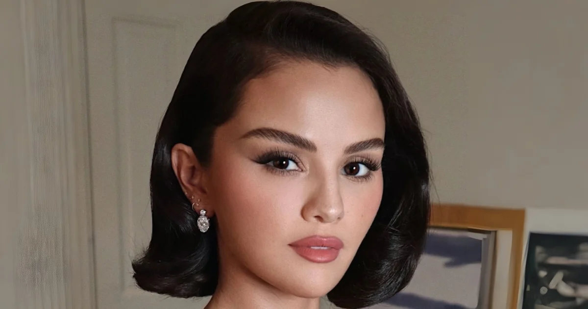 Selena Gomez critica pressão por manter look de 2016