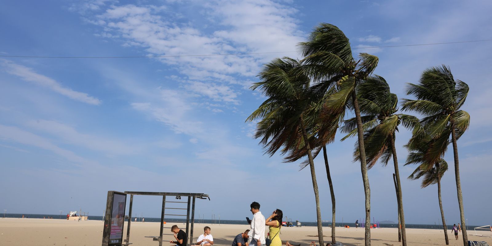Sol volta ao Rio após semanas de chuva; fim de semana será mais seco