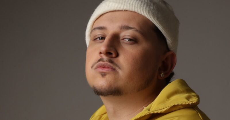 Victin conquista indicação ao Grammy Latino e comemora chegada da filha