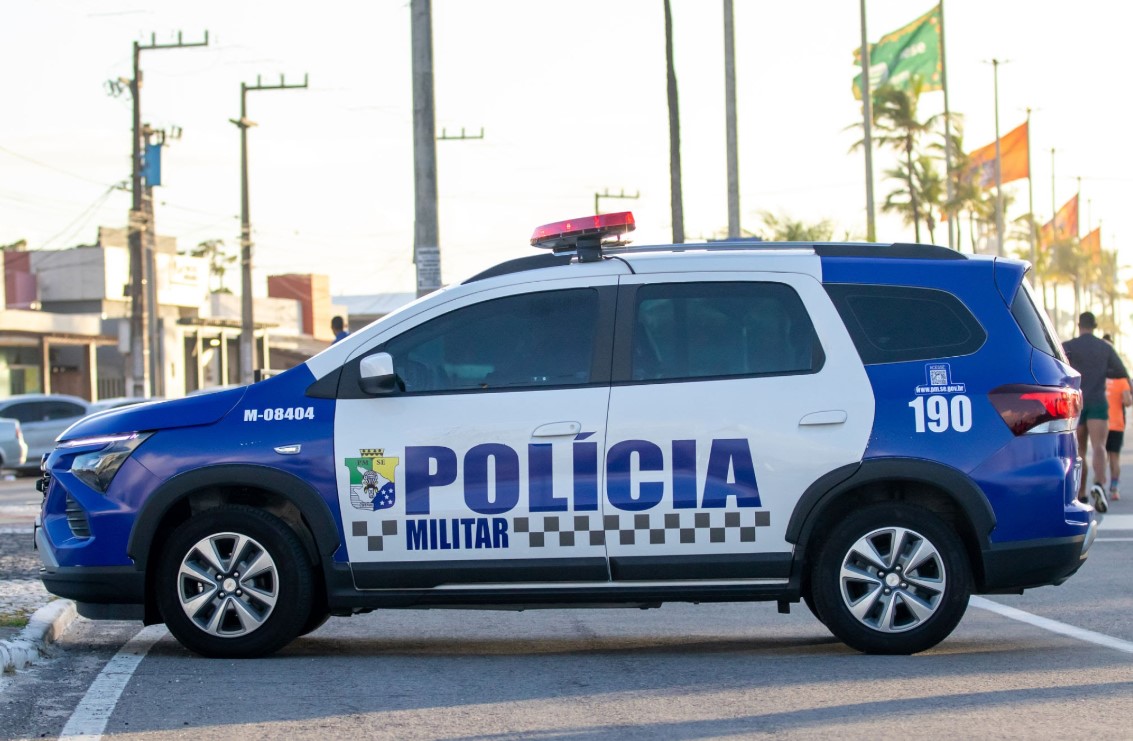 Tentativa de feminicídio: Homem é preso após esfaquear ex-companheira no Mercado da Farinha, em Carira