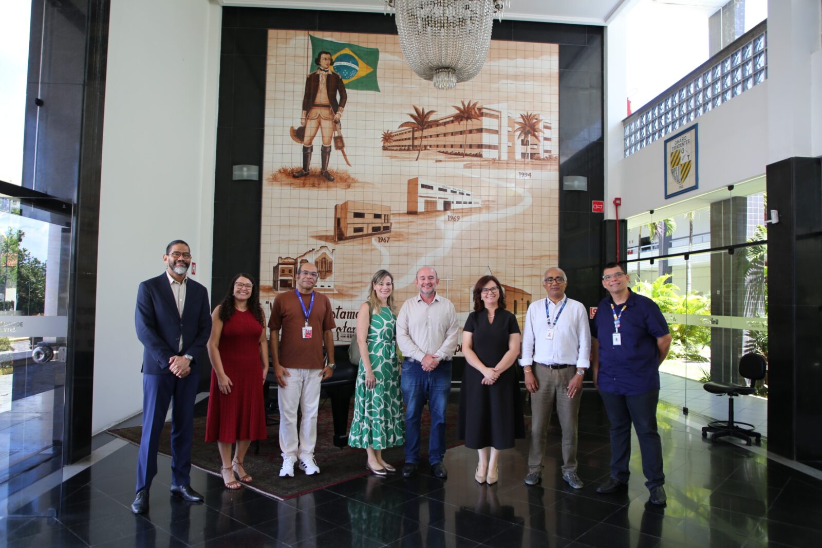 Comitiva do TST visita o campus Farolândia para conhecer ABP 