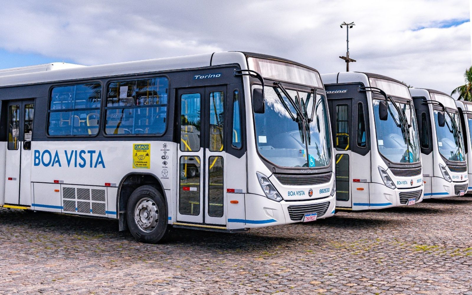 Aracaju conclui troca e coloca 45 ônibus climatizados em operação