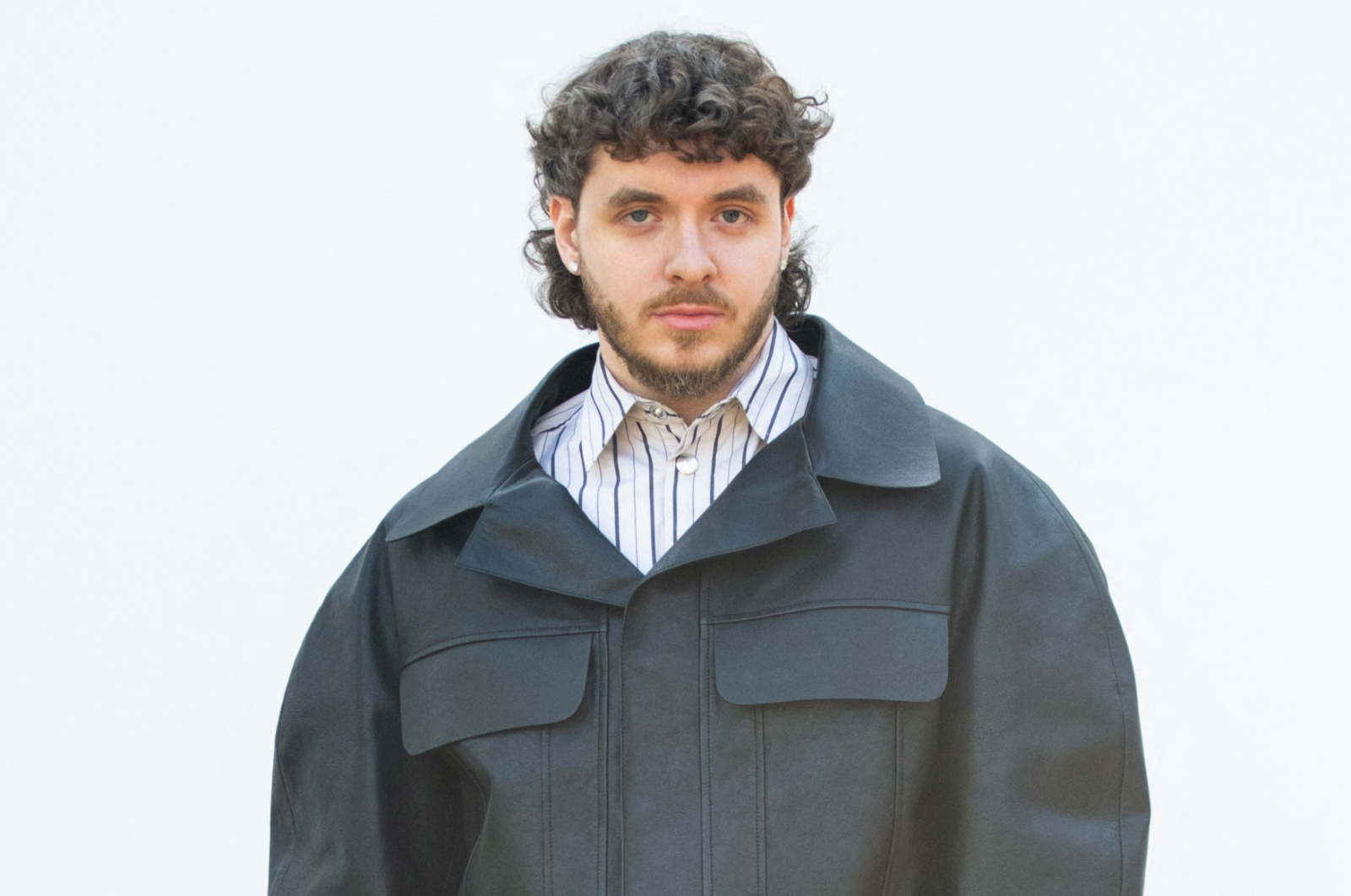 Artistas apostam em shows exclusivos para aumentar renda e engajamento