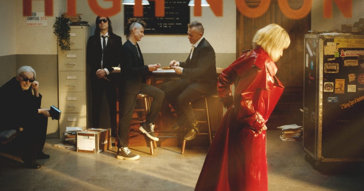 Blondie revela ‘High Noon’ com última gravação do baterista Clem Burke
