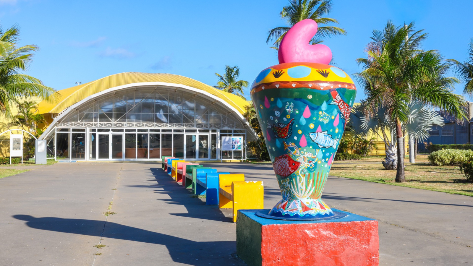 Cajucidade reforça sergipanidade com arte urbana em Aracaju