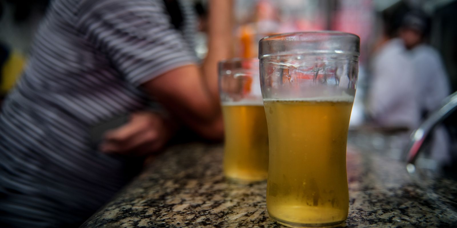 Ceará e quatro municípios de RO restringem venda de álcool no 1º turno