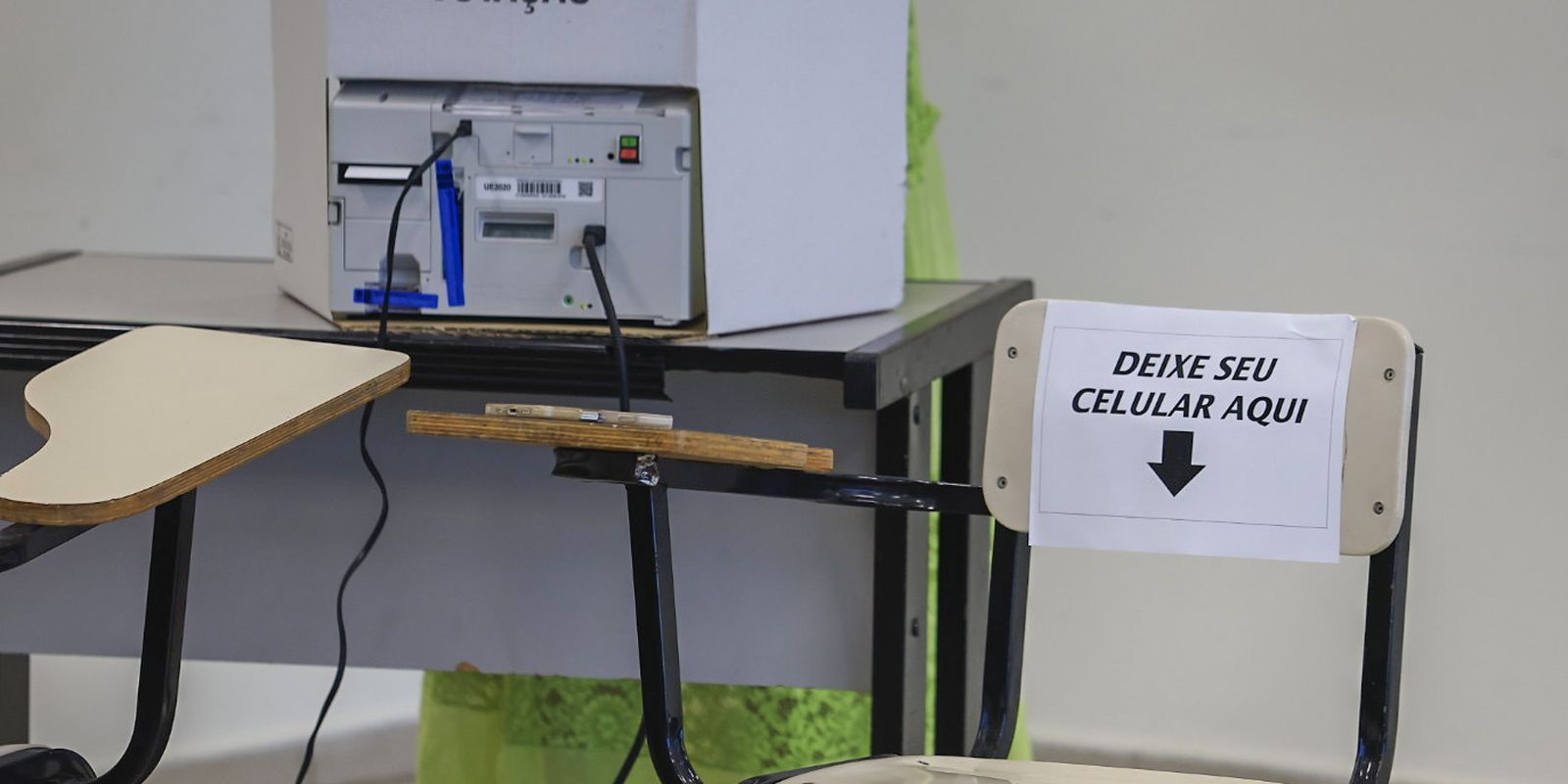 Eleitores formam filas em Fortaleza na abertura das urnas