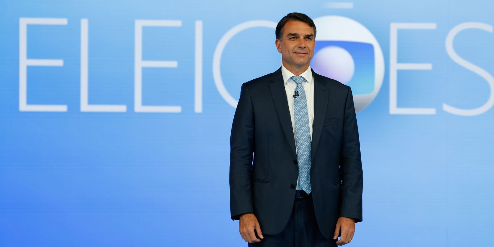 Flávio Bolsonaro diz acreditar na inocência do policial no caso Ana Clara
