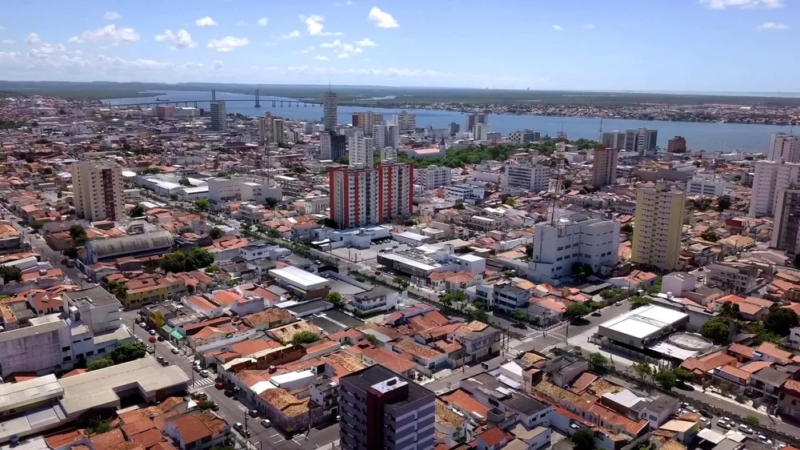 Feriadão prolongado: Emília Corrêa transfere ponto facultativo do Dia do Servidor Público para 30 de outubro em Aracaju