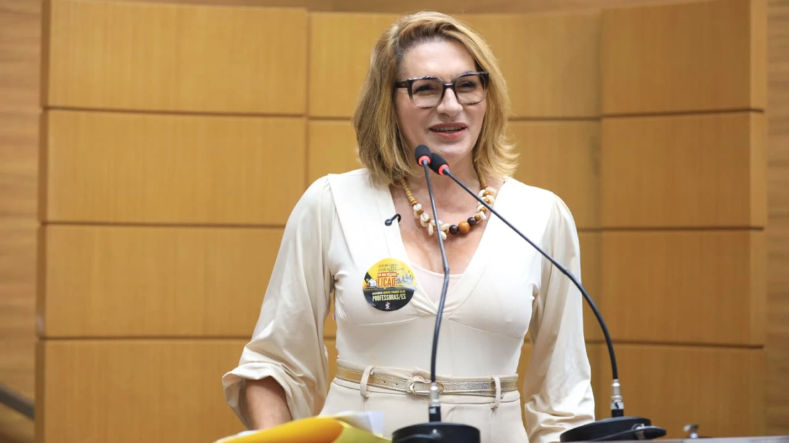 O impasse jurídico: Por que 44 mil votos não garantiram a cadeira de Linda Brasil na Alese?