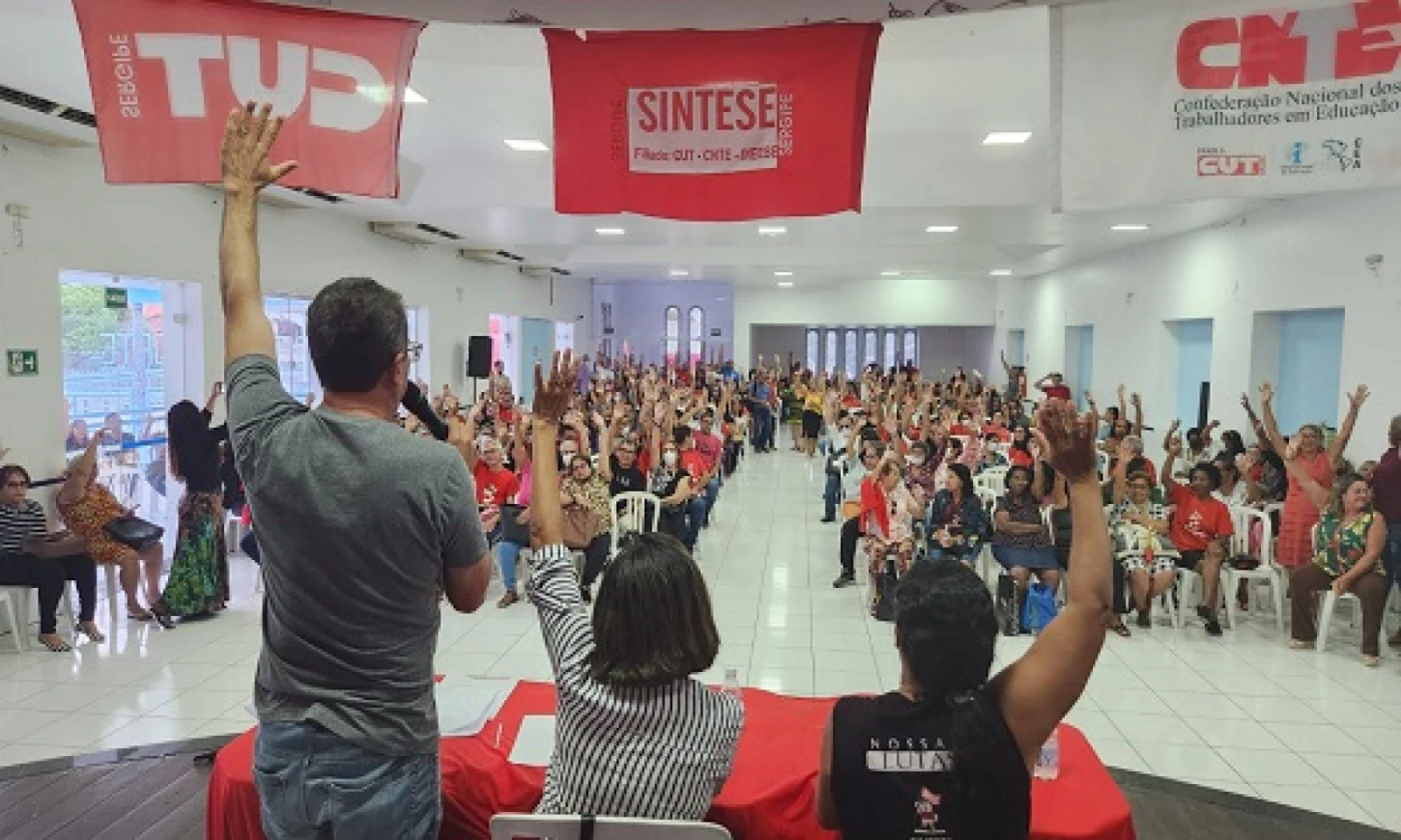 Fim da paralisação: Professores da rede estadual de Sergipe decidem suspender greve após assembleia