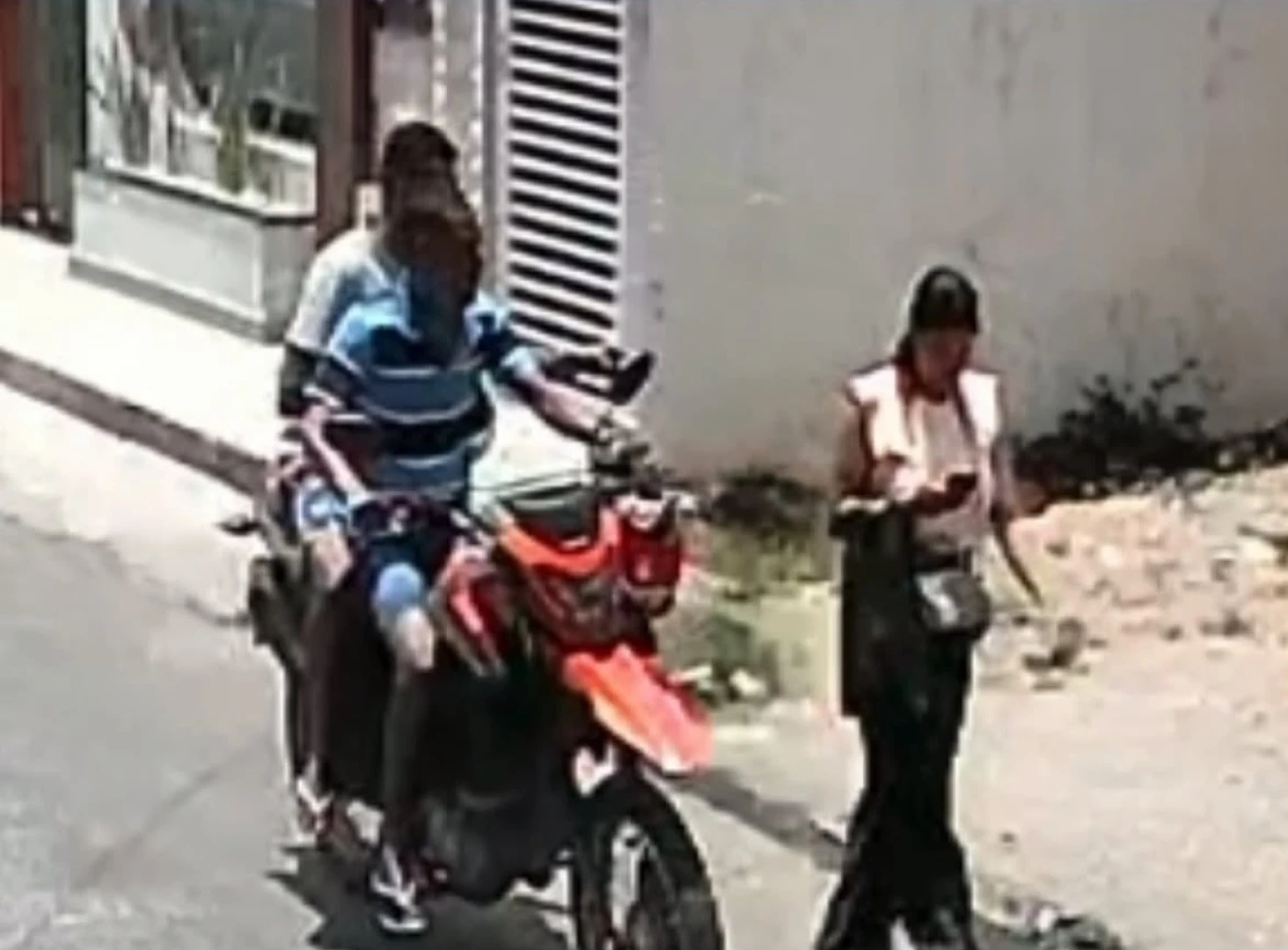 Insegurança no Agreste: Mulher é assaltada por dupla em motocicleta no município de São Domingos