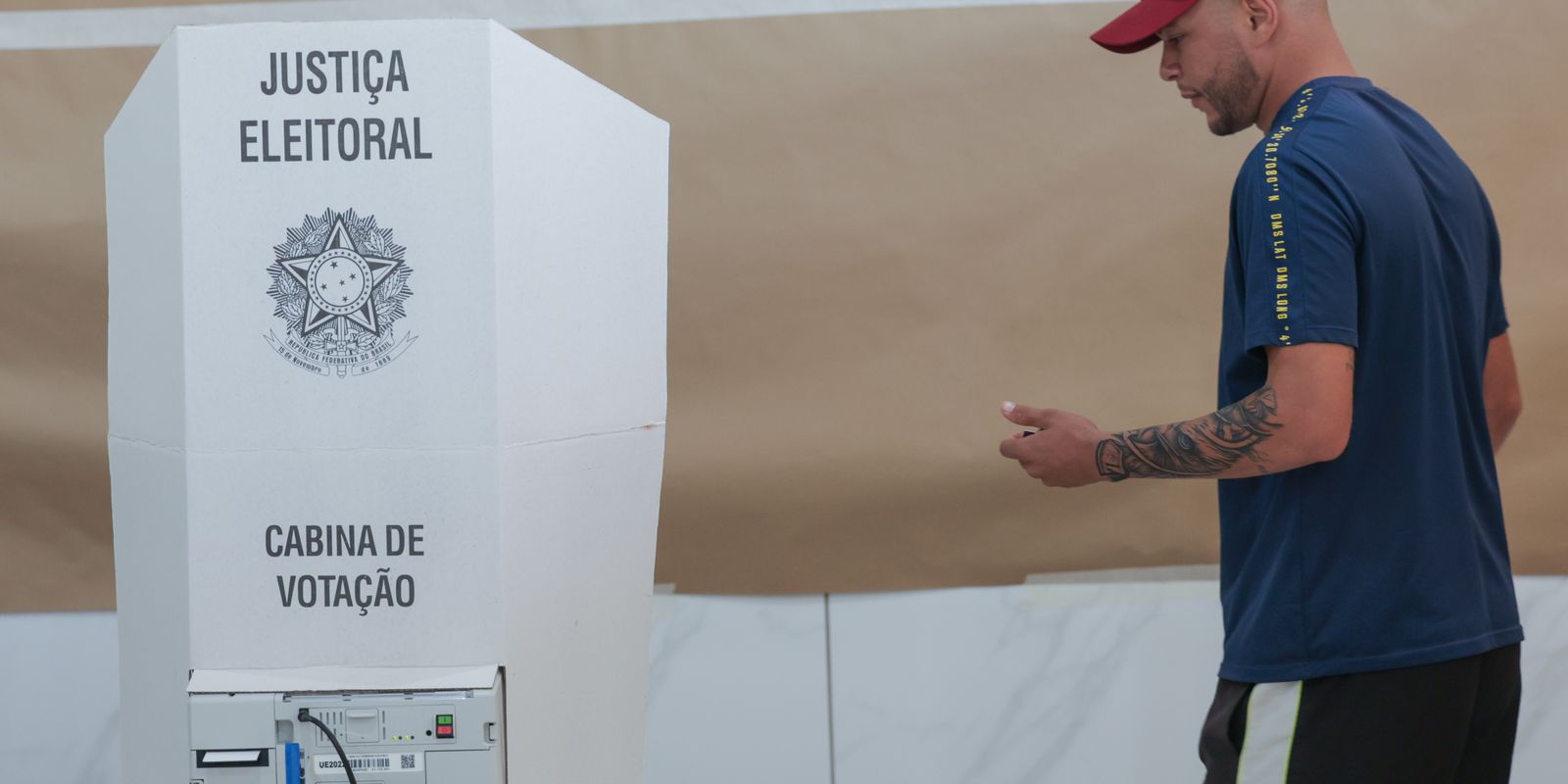 Leve sua colinha na cabine: veja o que é permitido e proibido