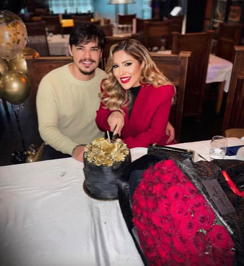Manu Bahtidão encerra casamento de 11 anos com Anderson Halliday